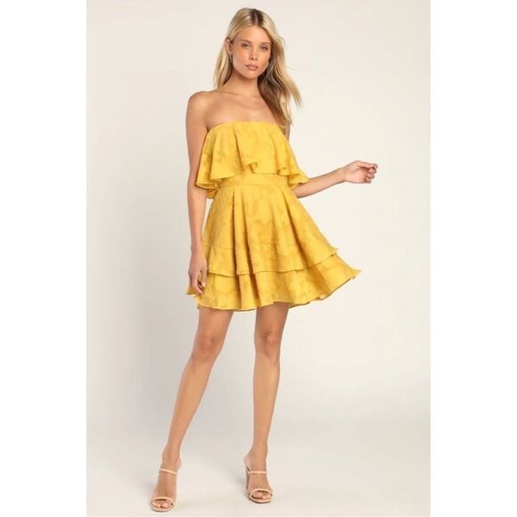 NWT True Lover Mustard Yellow Burnout Floral Strapless Mini Dress - Picture 1 of 7